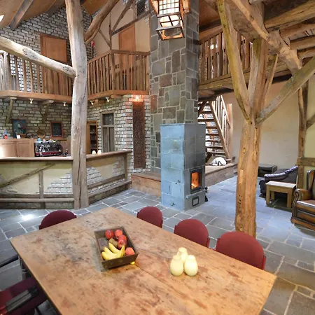 Maasduinen Near National Park