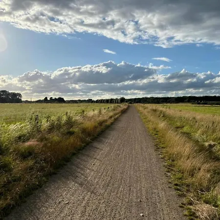 Nyaraló Maasduinen Near National Park
